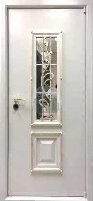 входная одностворчатая дверь с ковкой и стеклом-ДВ-1801